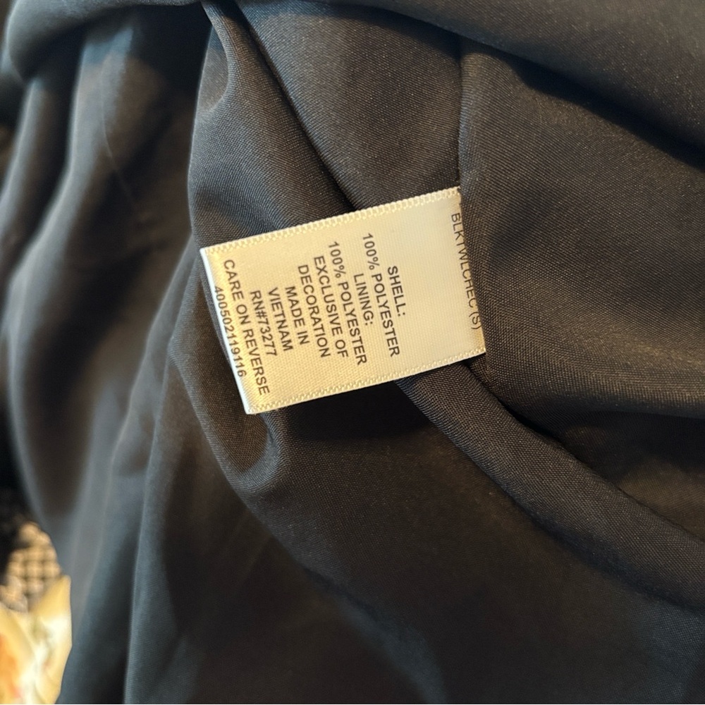 dress size small - Picture 6 of 6